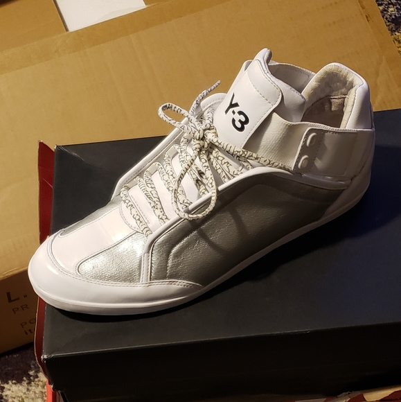 Y-3 Kazuhiri Adidas - Picture 3 of 5